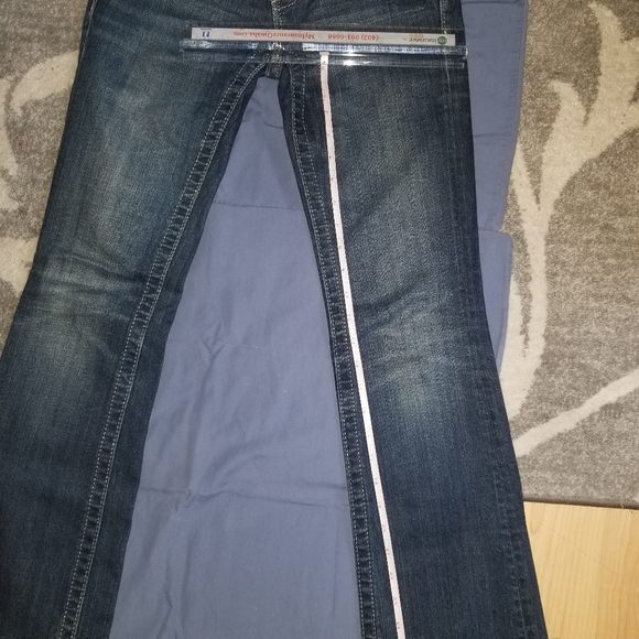 Miss Me Women's Jeans - Picture 6 of 7